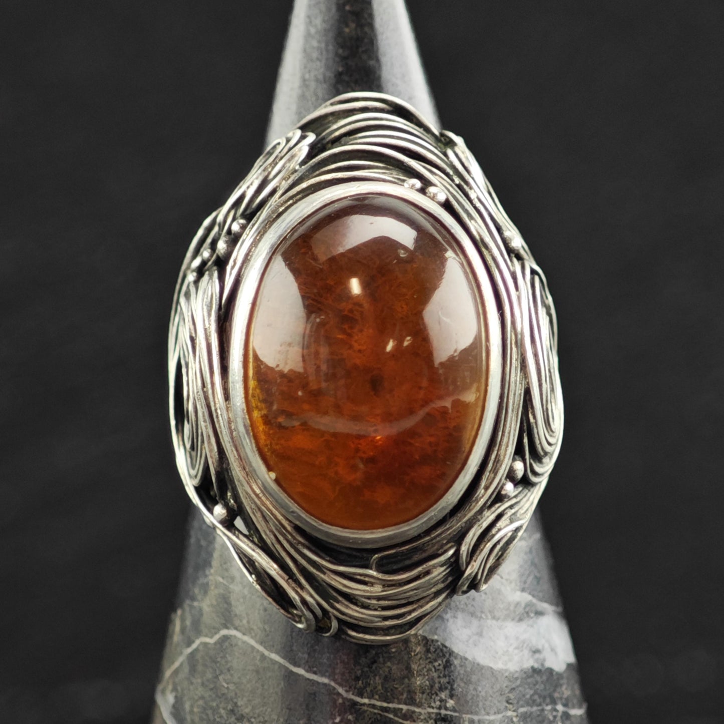 Oval Amber Wire Design Sterling Silver Ring Sz 7 R6589