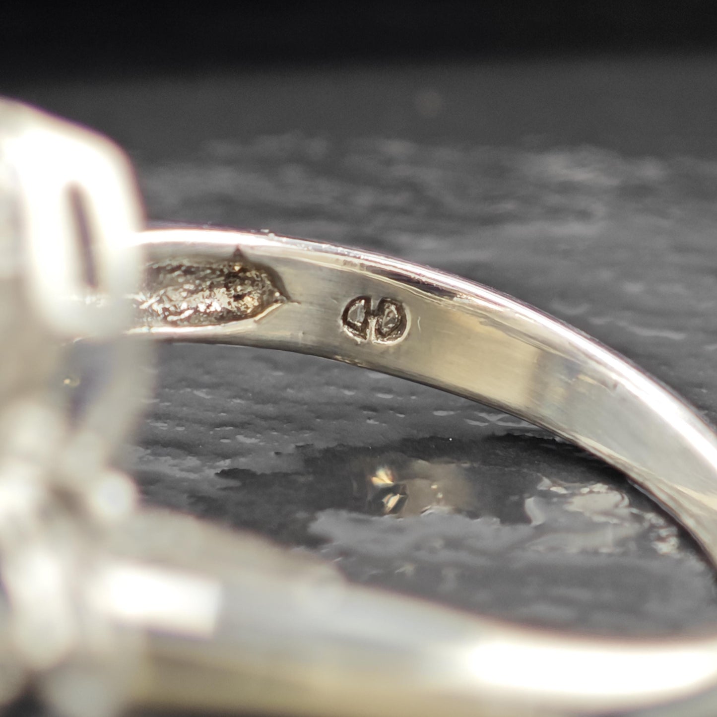 Genuine Sapphire Ring Sterling Silver Sz 7 1/2 R6195