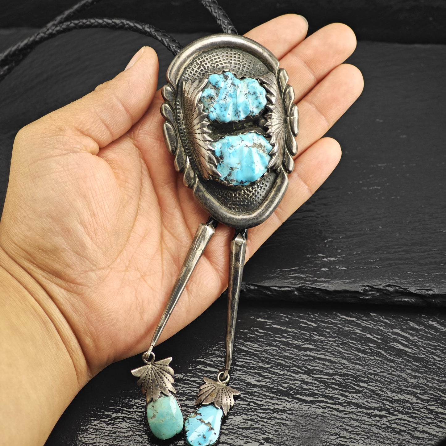 Vintage Turquoise, Zuni Robert & Bernice Leekya Sterling Silver Bolo Tie Necklace N2768