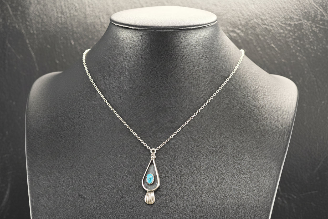 Minimalist Native American Turquoise Necklace Sterling Silver N2519