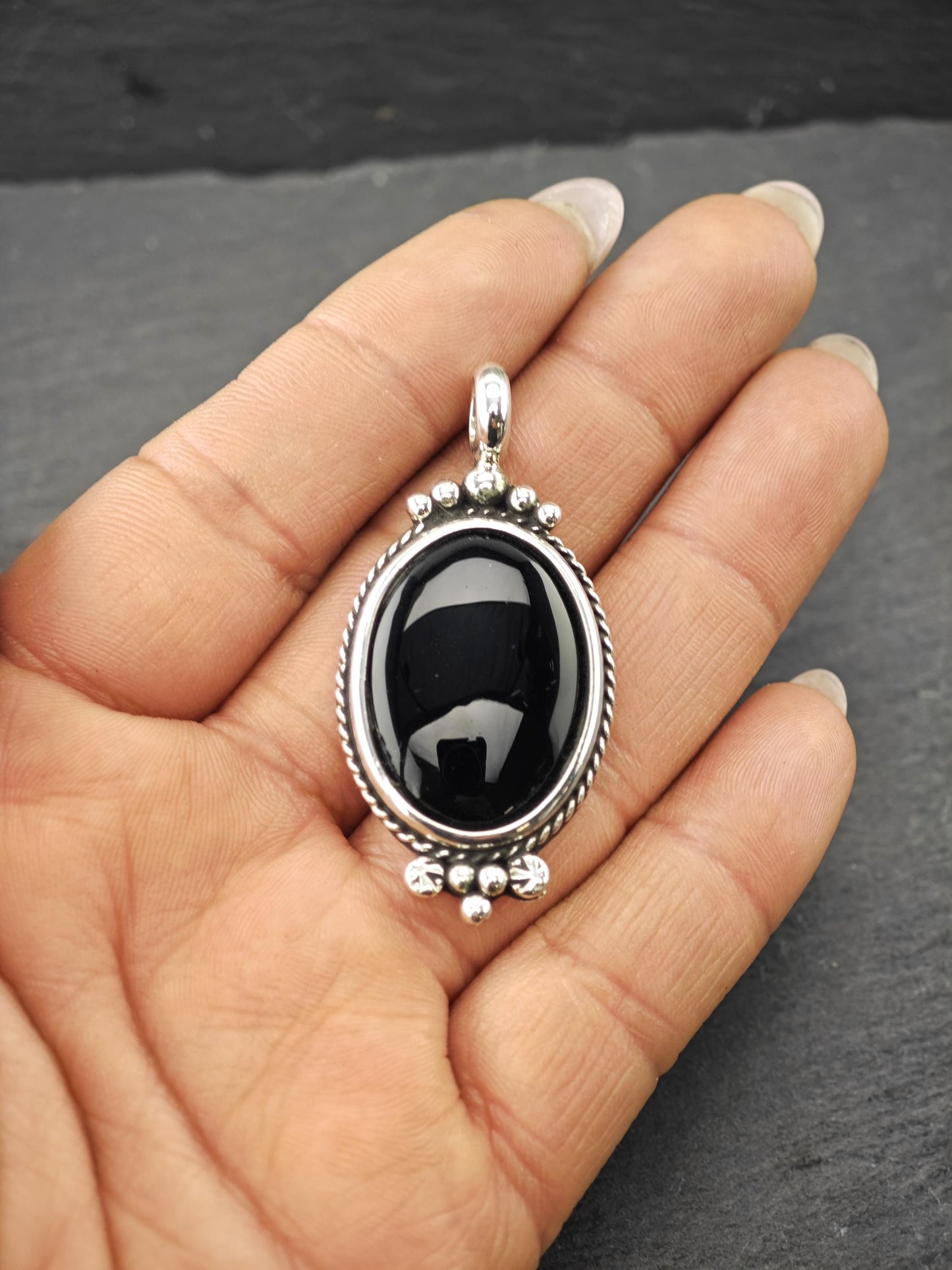Southwest Oval Onyx Pendant, Sterling Silver