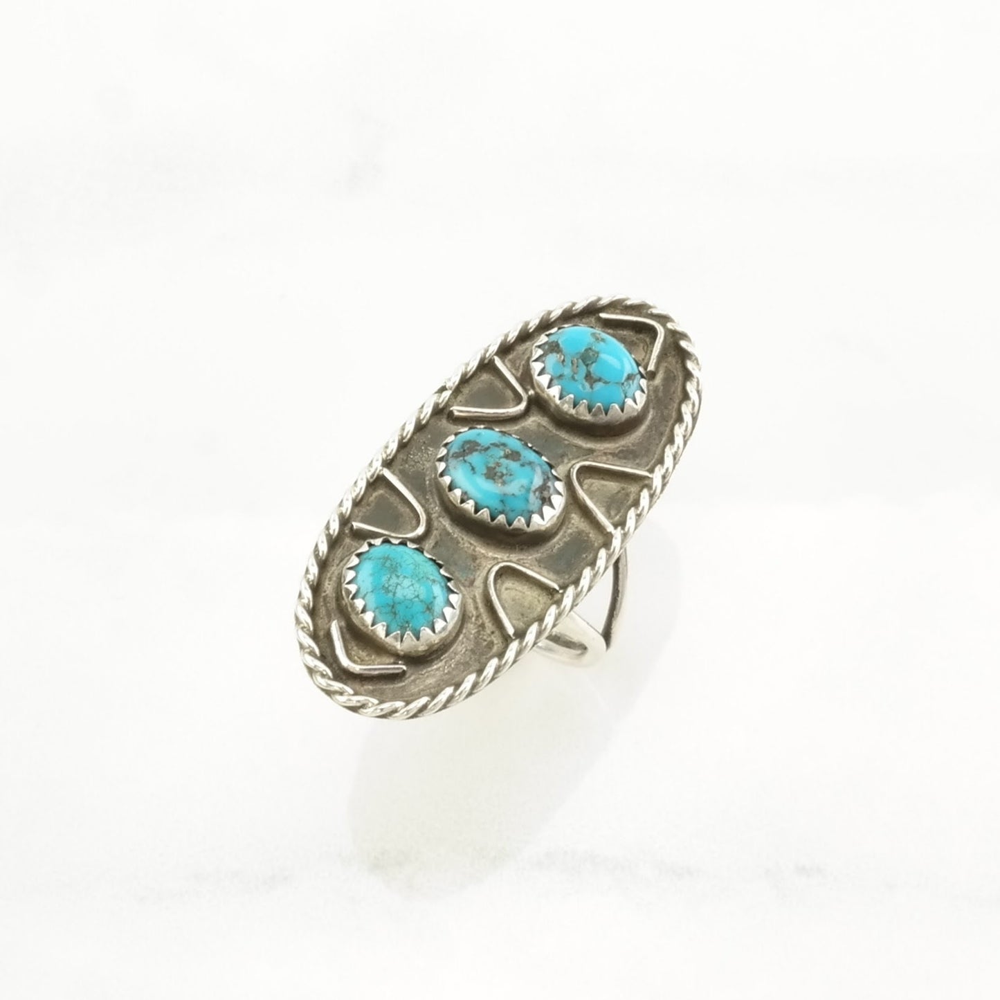 Native American Silver Ring Turquoise Three Stone, Shield Sterling Blue Size 8