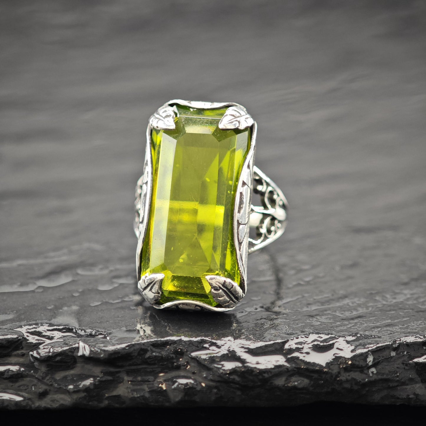 Long Green Glass Filigree Ring Sterling Silver Size 3 3/4