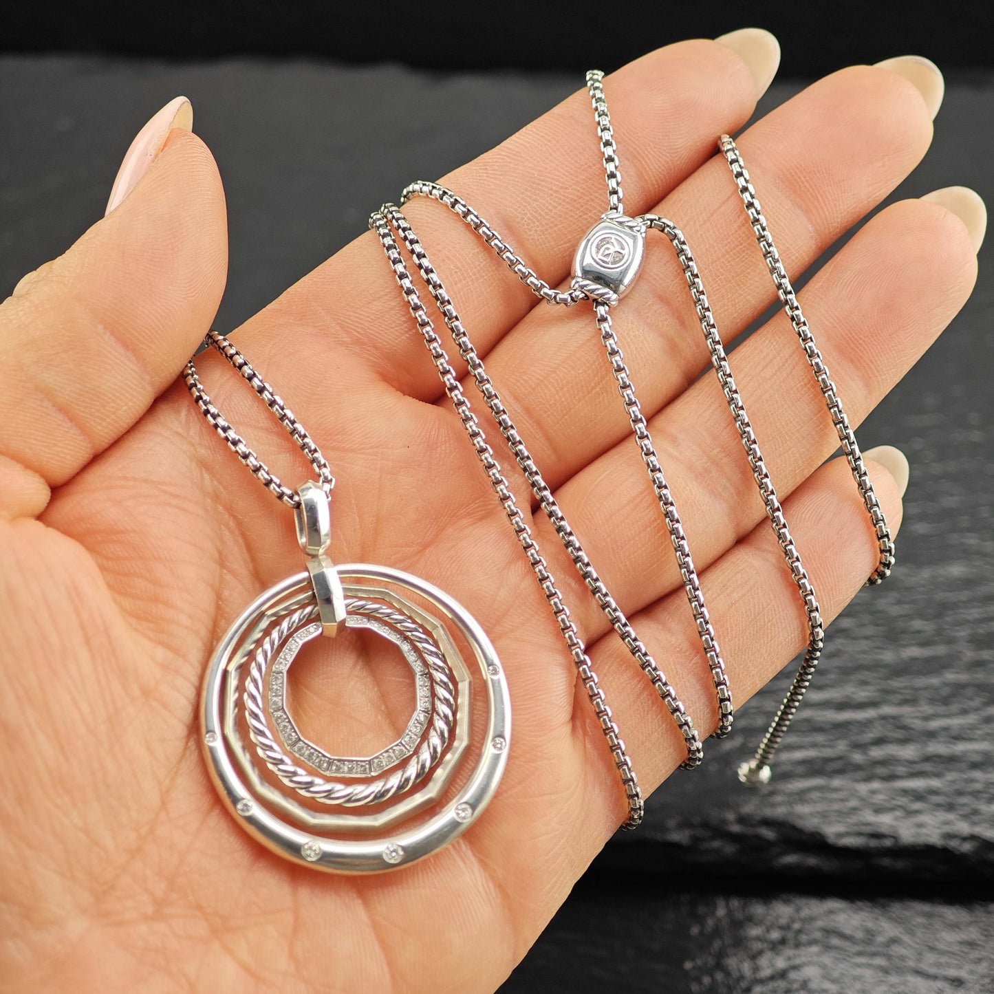 David Yurman Vintage Circle Necklace Medium White Diamond Stax Sterling Silver