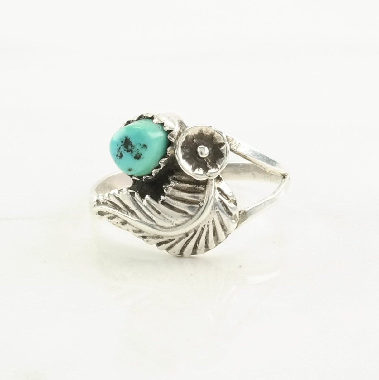 Native American Sterling Silver Ring, Turquoise Floral, Feather Blue Size 8