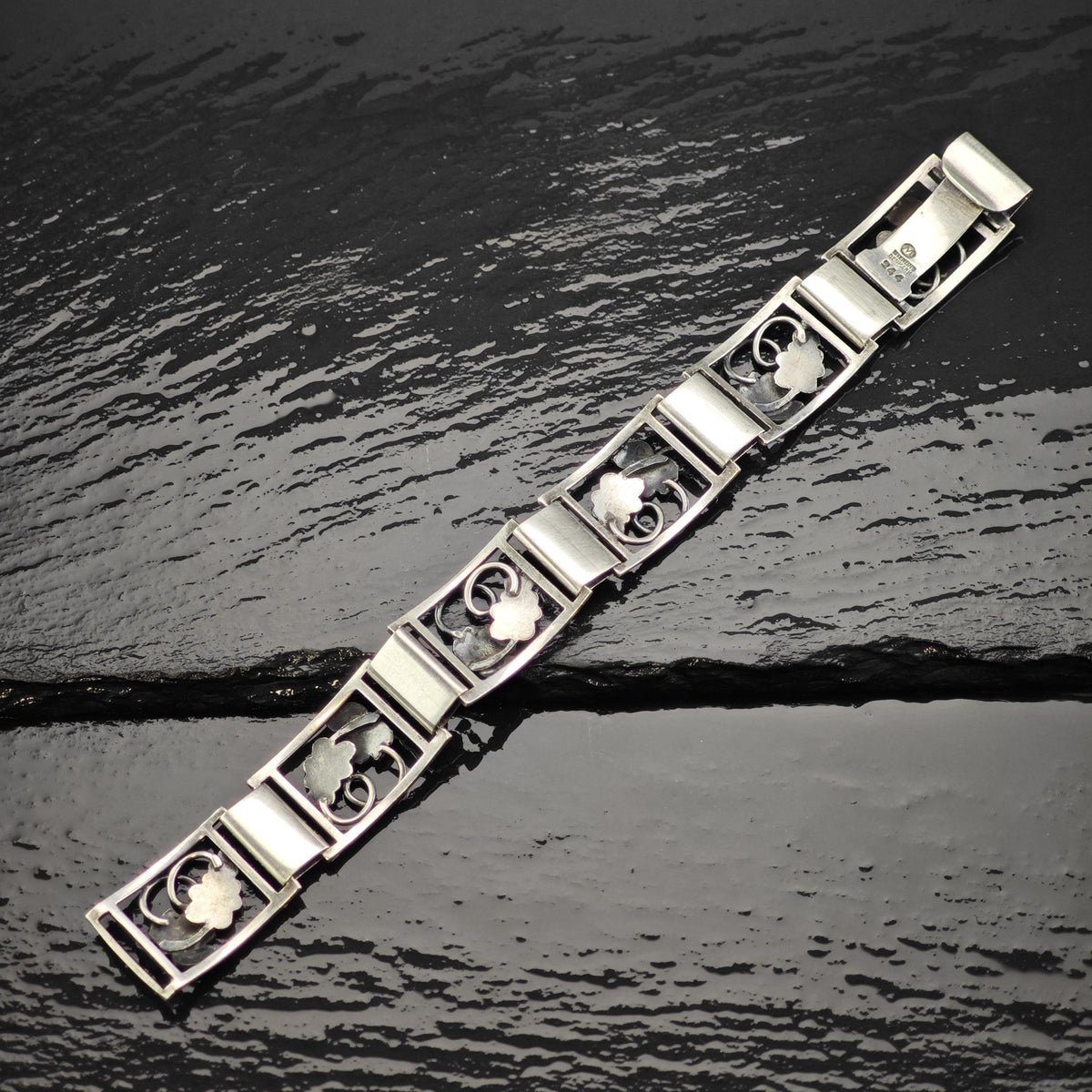 1970 Denmark Modernist Grape Vine Panel Link Bracelet Sterling Silver Sz 7" BR3172