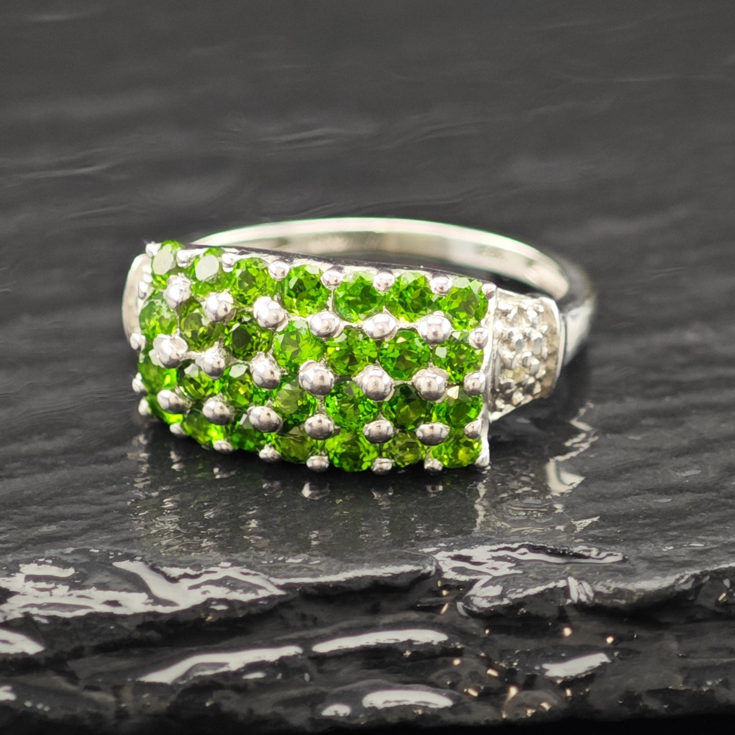 Sterling Silver Ring Green Diopside Gemstone Size 8 R6248