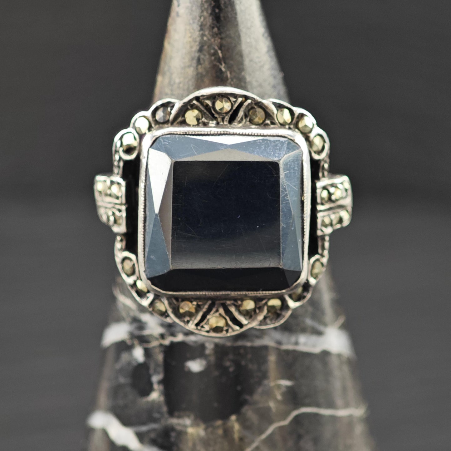 Art Deco Hematite Marcasite Ring Sterling Silver Sz 5 1/4 R6151
