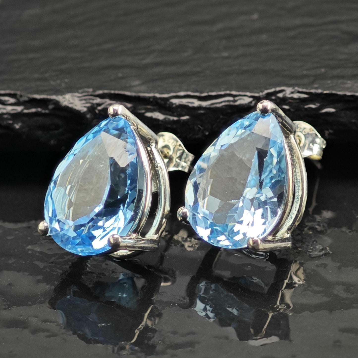 20cttw Topaz Teardrop Stud Sterling Silver Earrings ER3122