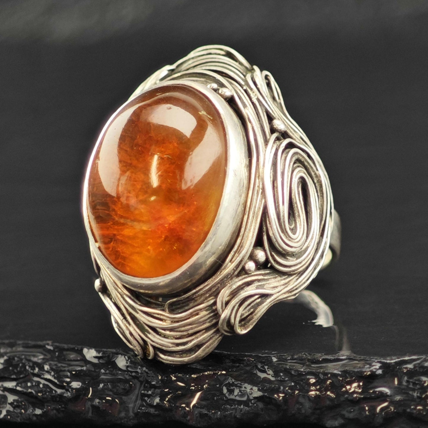 Oval Amber Wire Design Sterling Silver Ring Sz 7 R6589