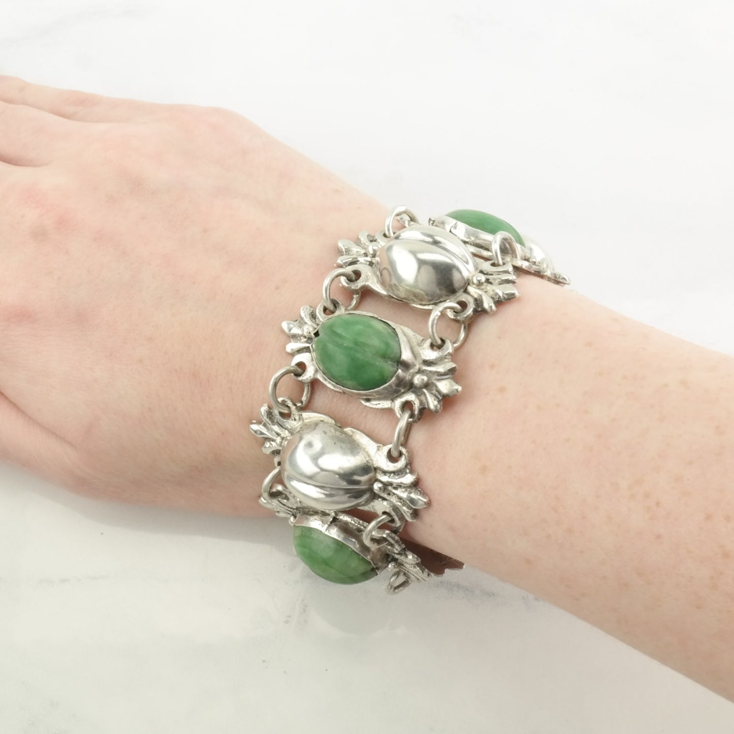 Vintage Early Mexico Sterling Silver Link Bracelet Green Lips Guatemalan Jade