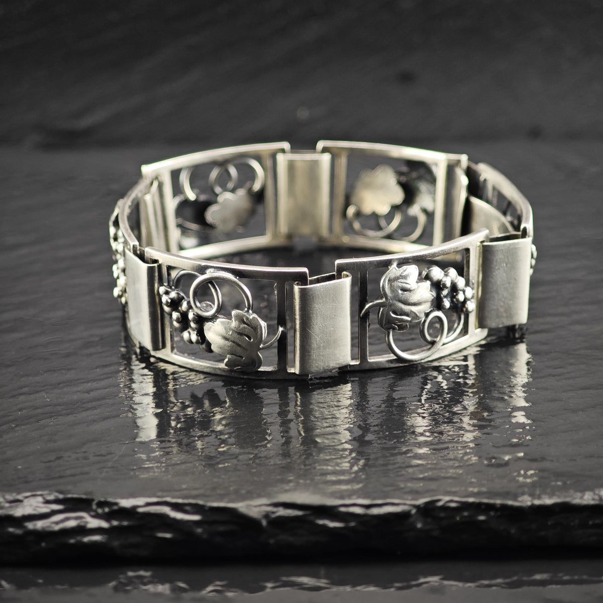 1970 Denmark Modernist Grape Vine Panel Link Bracelet Sterling Silver Sz 7" BR3172