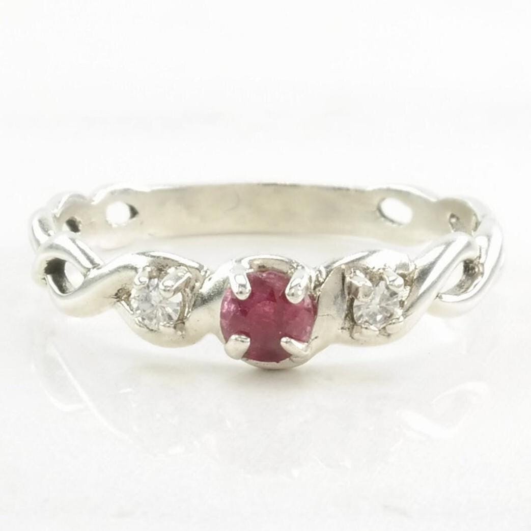 Vintage Sterling Silver Ring Ruby, CZ Twisted Size 8 1/2