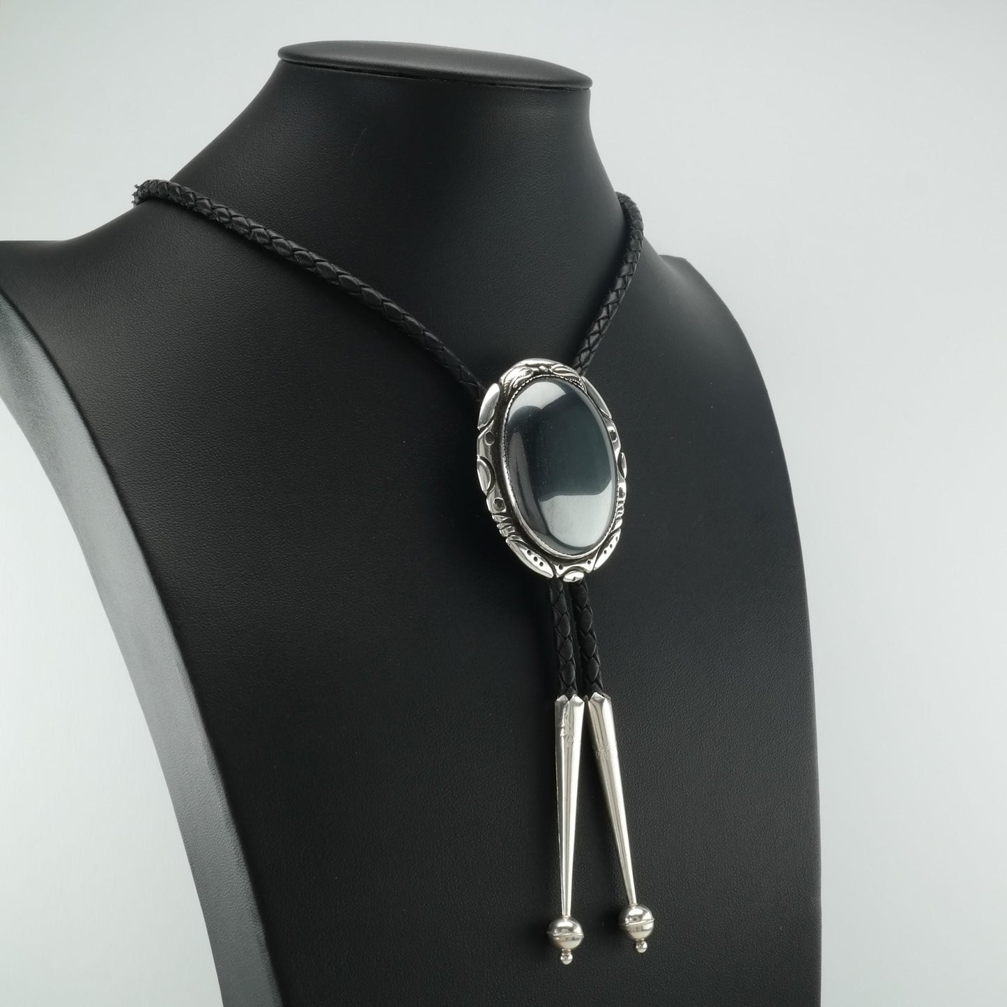 Black Hematite Bolo Tie Necklace Southwest Sterling Silver Vintage