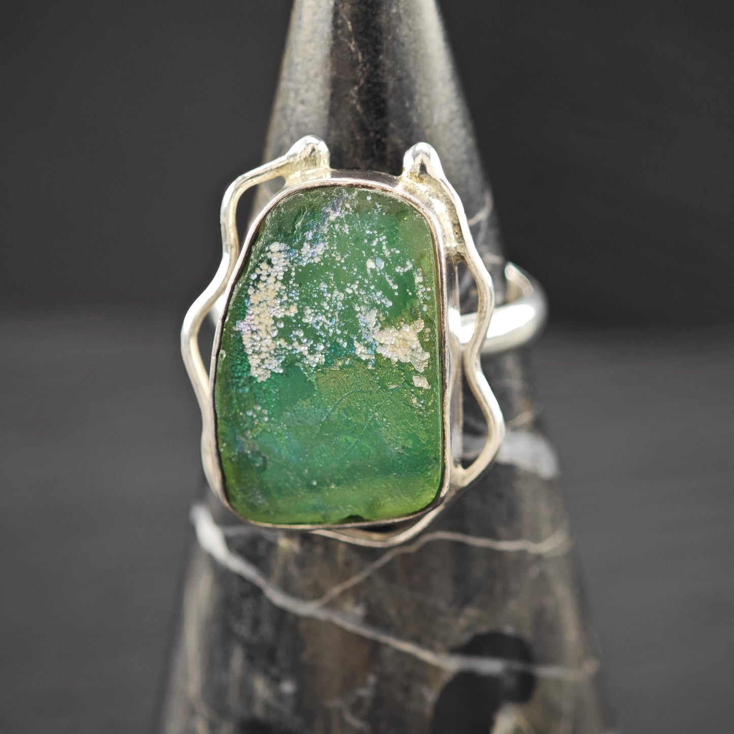 Sterling Silver Ring: Sea Glass Centerpiece - Vintage Style Size 8