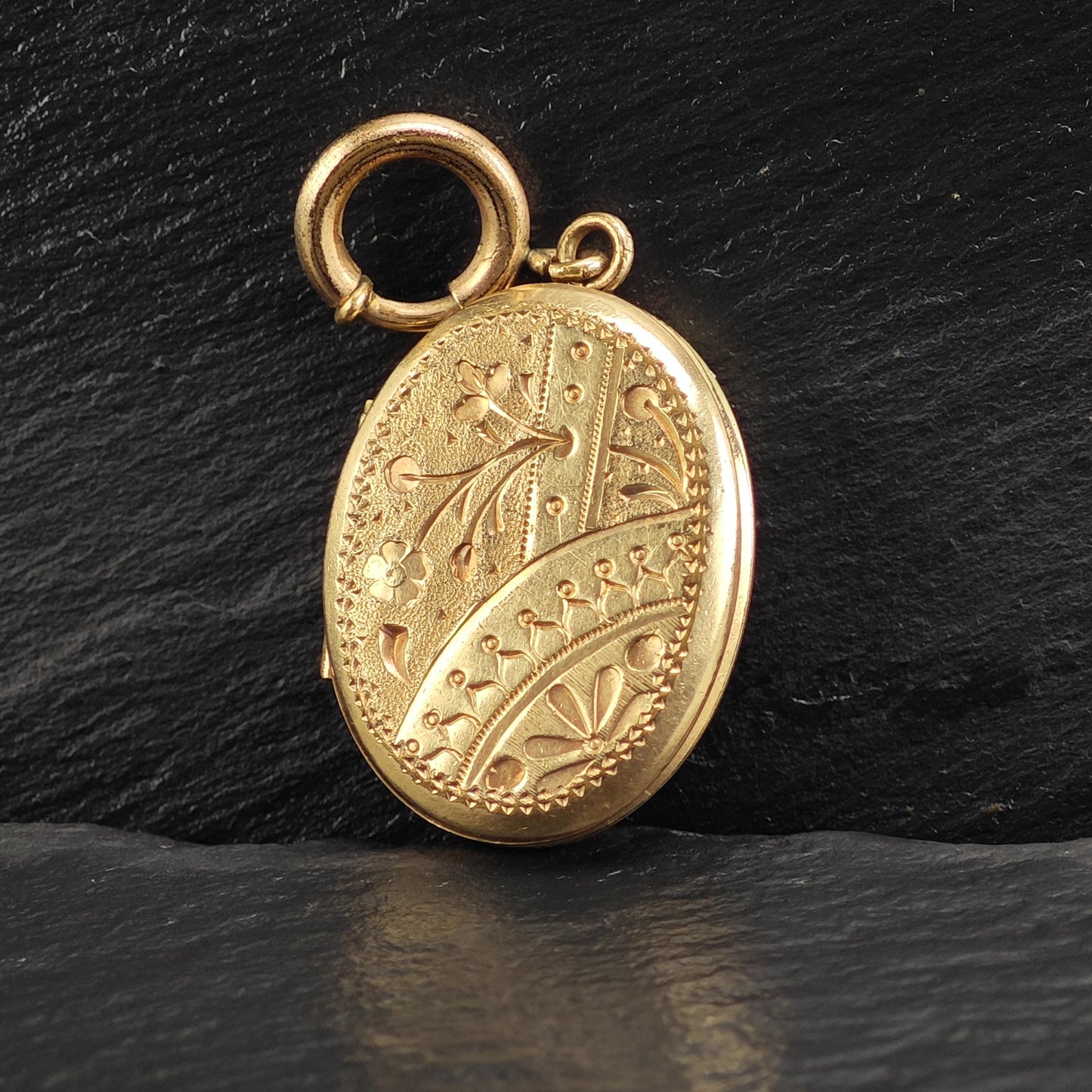 Antique Picture Pendant Locket Gold Filled P3028