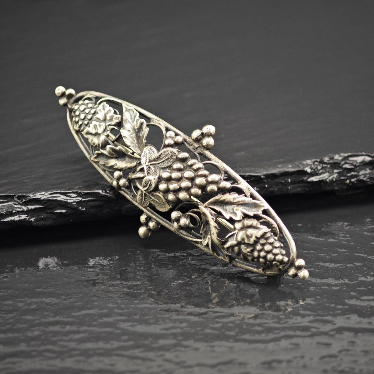Mid-Century Grape Vine Sterling Silver Brooch B2235
