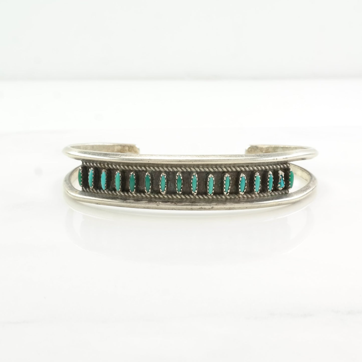 Zuni Sterling Silver Cuff Bracelet Blue Green Turquoise Needlepoint