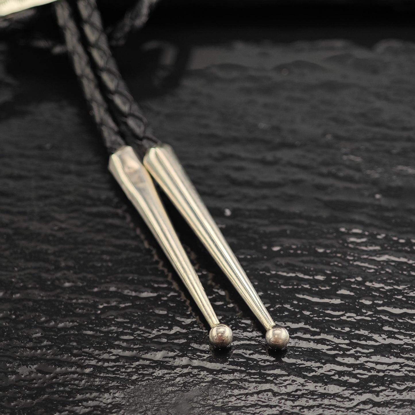 Vintage Native American Turquoise Sterling Silver Bolo Tie N2718