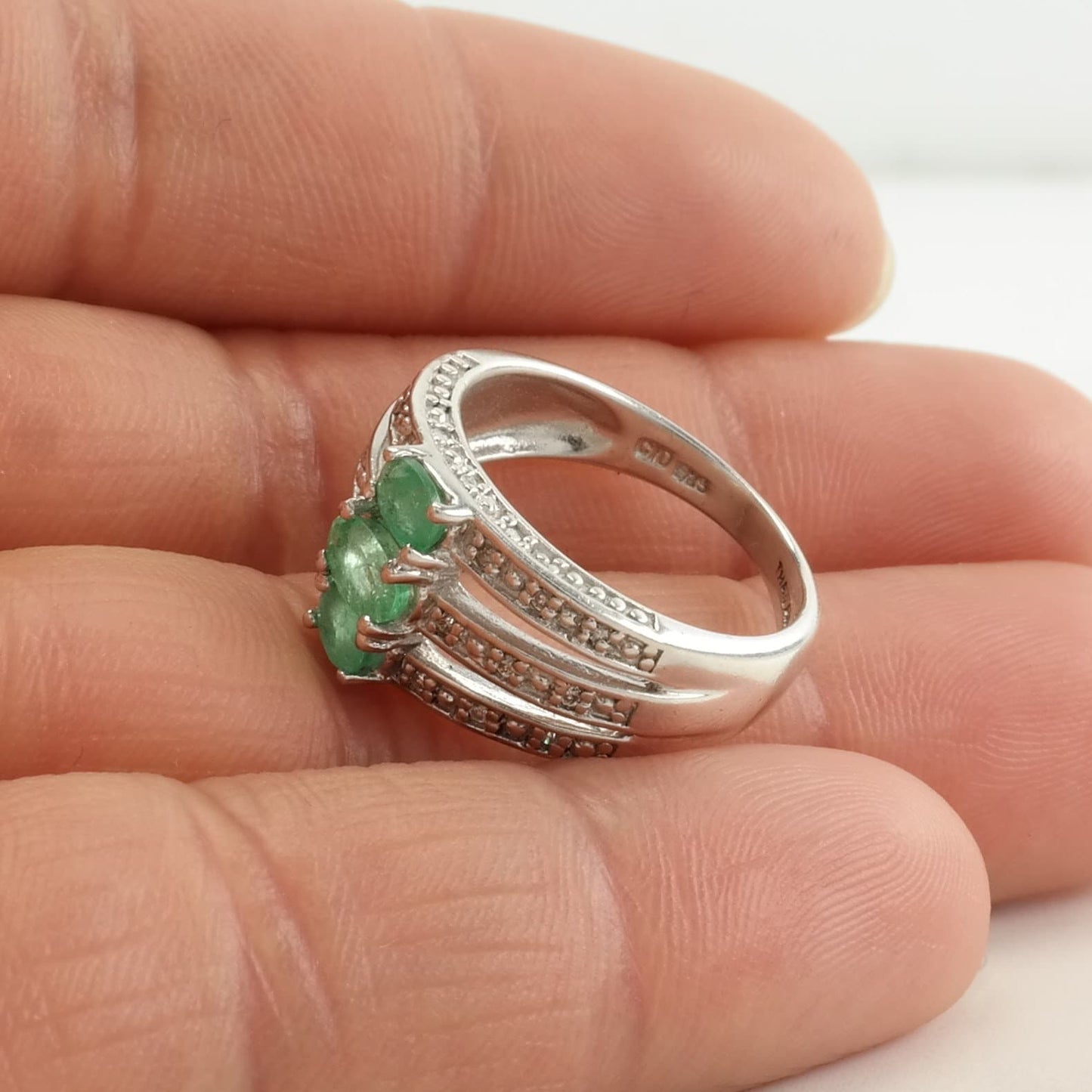 Vintage Thai Sterling Silver Ring Emerald, Diamond Green Size 5 1/4