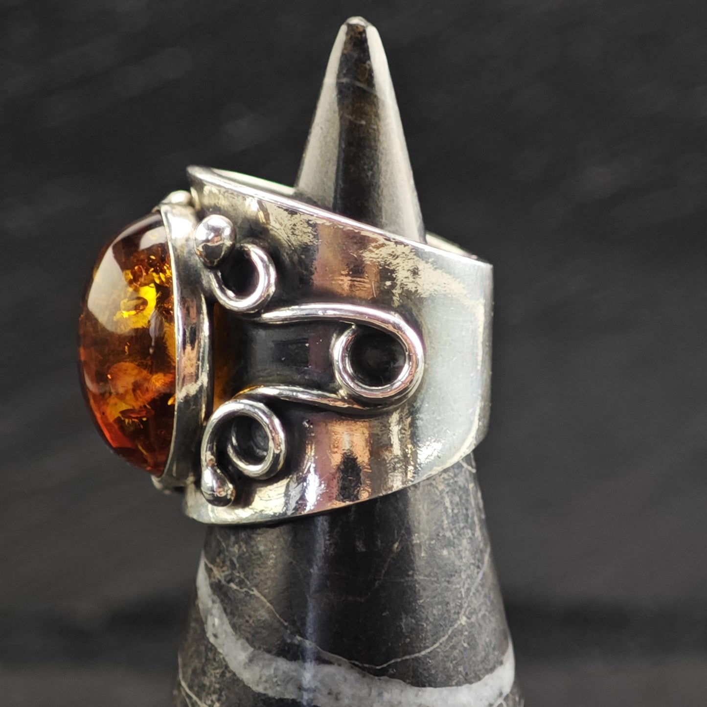 Large Amber Modernist Sterling Silver Ring Sz 6 3/4 R6727