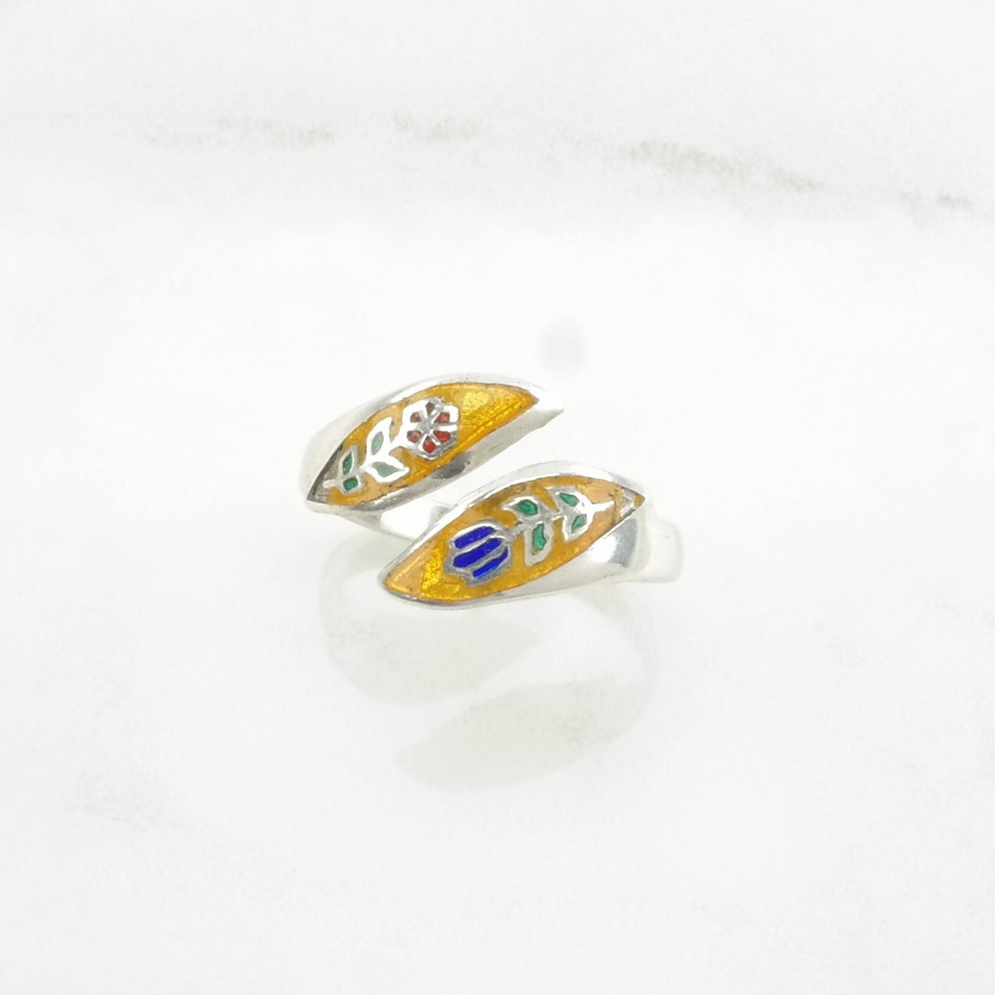 Siam Silver Ring Enamel Floral, Bypass Sterling Yellow Size 9