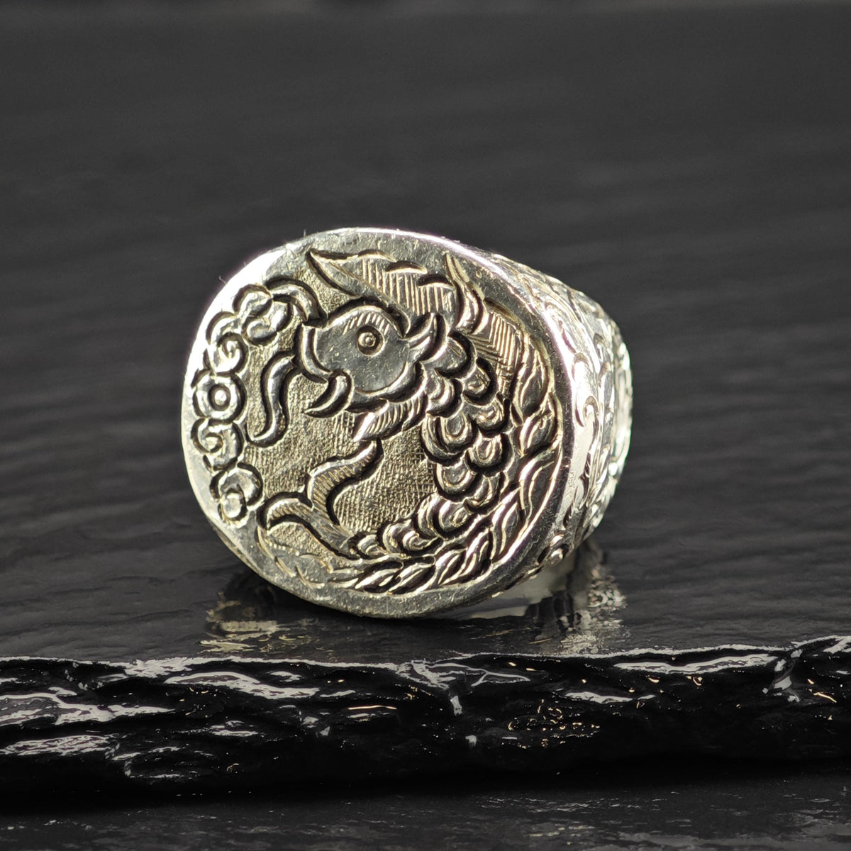 Heavy Koi Fish Sterling Silver Ring Sz 8 1/4 R6877
