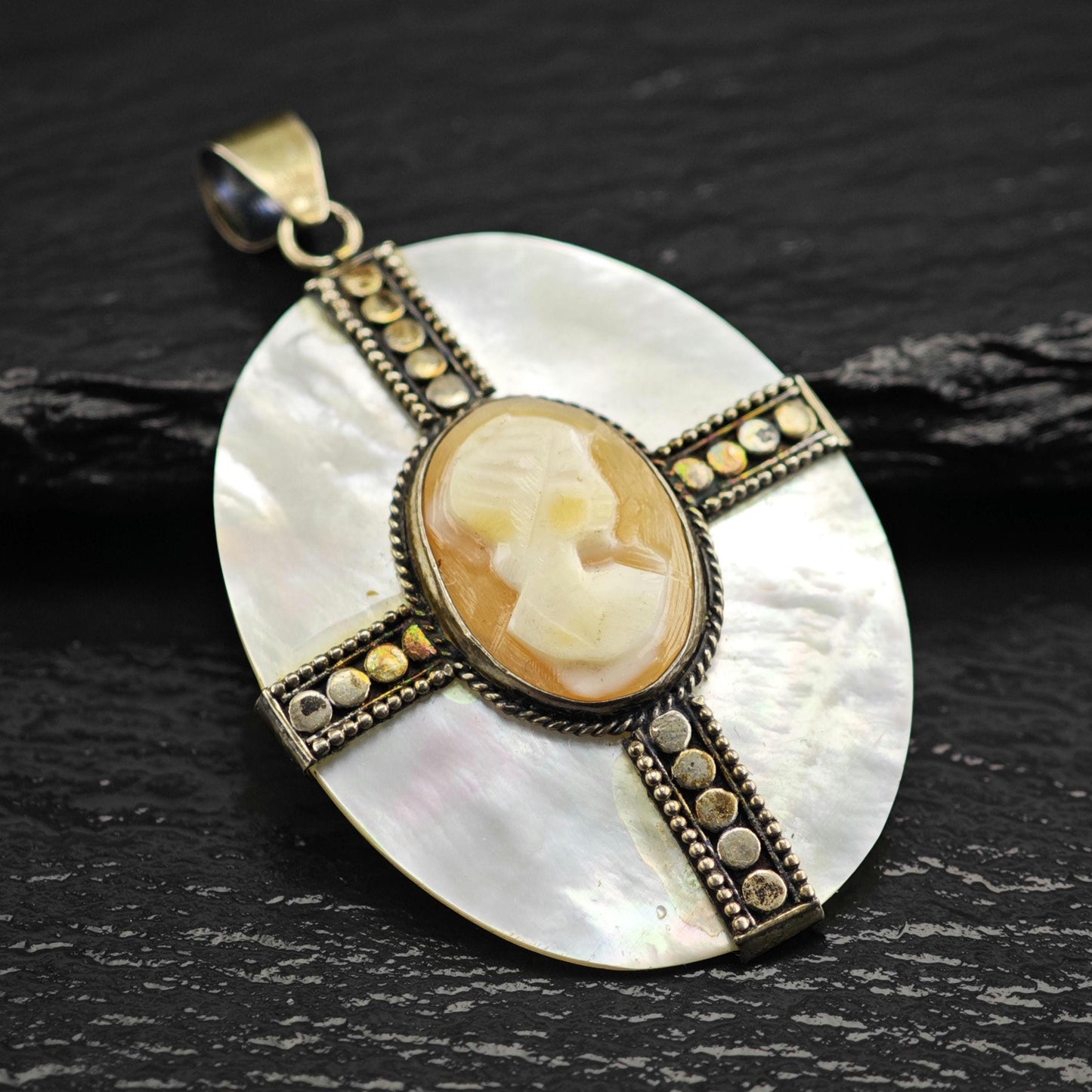 MOP Cameo Pendant Sterling Silver P3034
