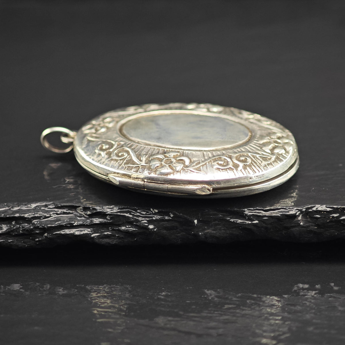 Art Nouveau Style Sterling Silver Locket Pendant P3093