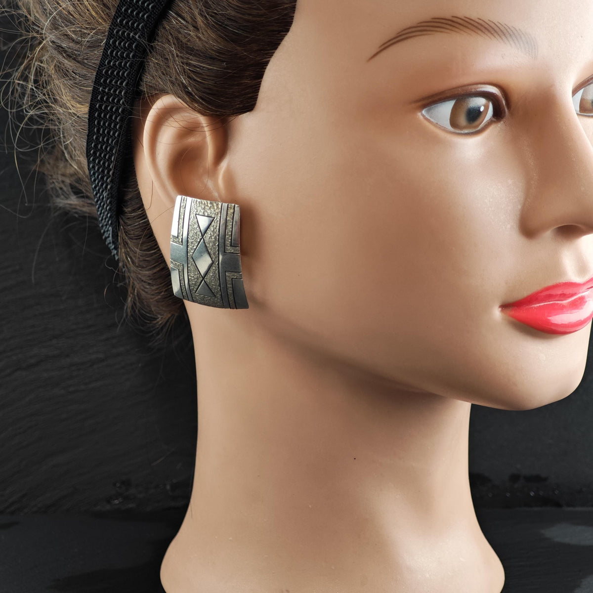 Vintage Navajo, Native American Geometric Sterling Silver Clip On Earrings ER3203