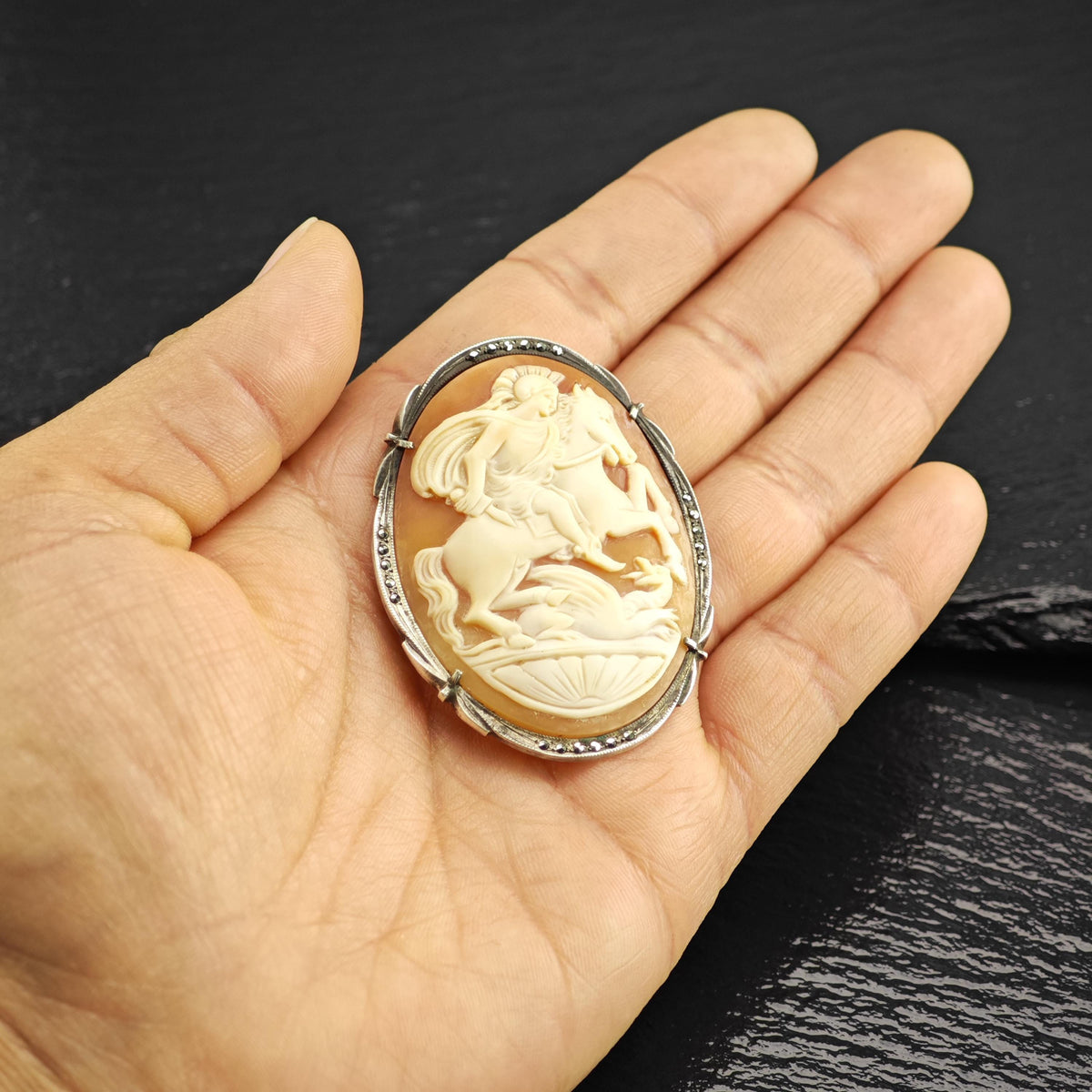 Knight Slaying Dragon Cameo 800 Silver Pendant P3124