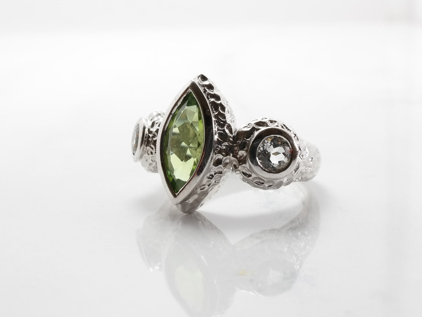 Ring Peridot Topaz Sterling Silver Size 7 3/4