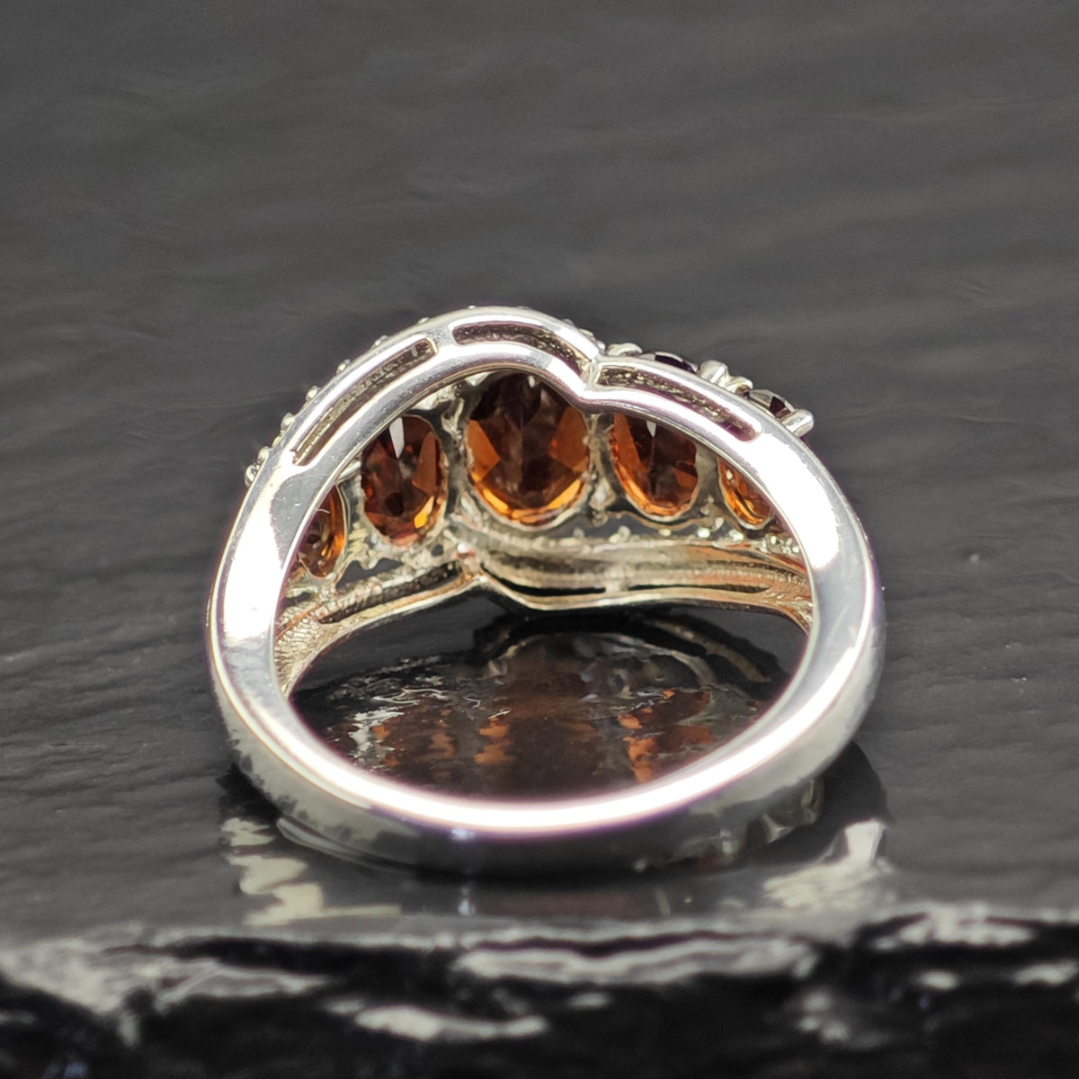 Red Garnet Band Sterling Silver Ring Sz 5 R6739