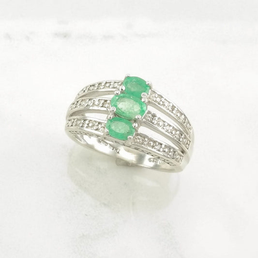 Vintage Thai Sterling Silver Ring Emerald, Diamond Green Size 5 1/4