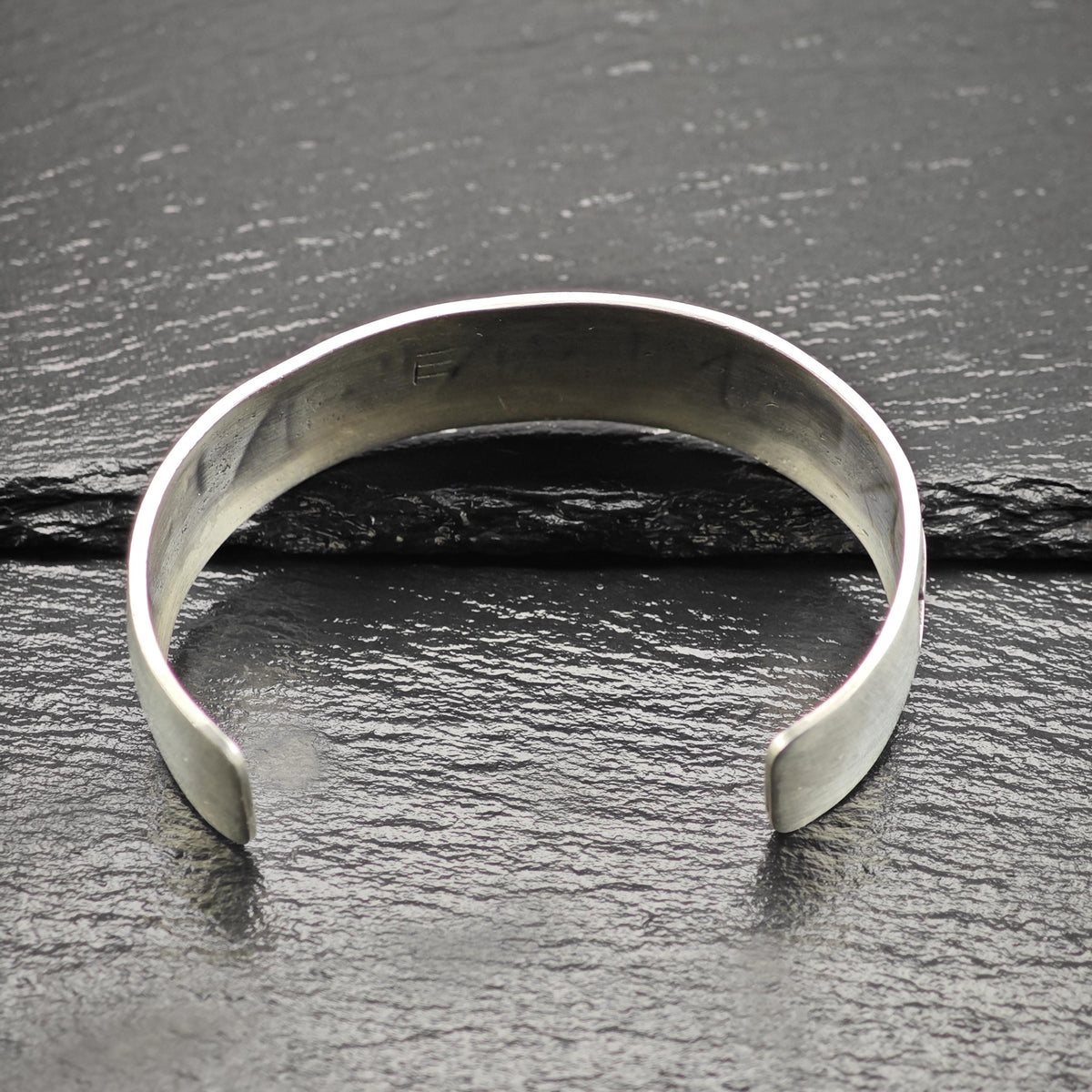 Native American Overlay Sterling Silver Cuff Bracelet Sz 7 1/2" BR3191
