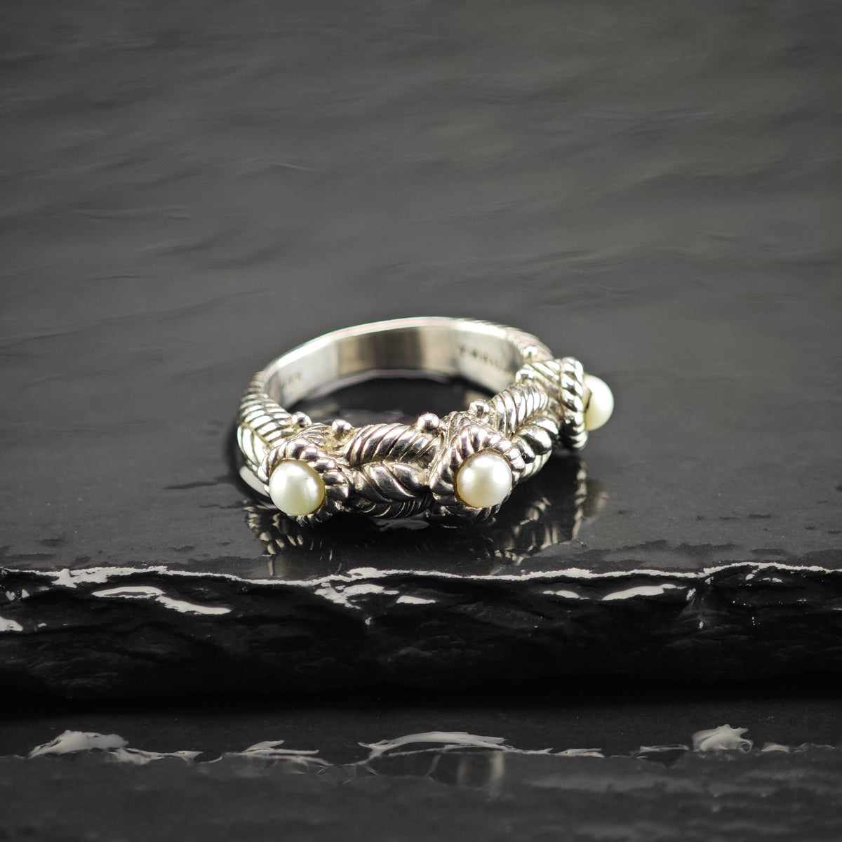 Vintage Judith Ripka Pearl Band Sterling Silver Ring Sz 6 R6817