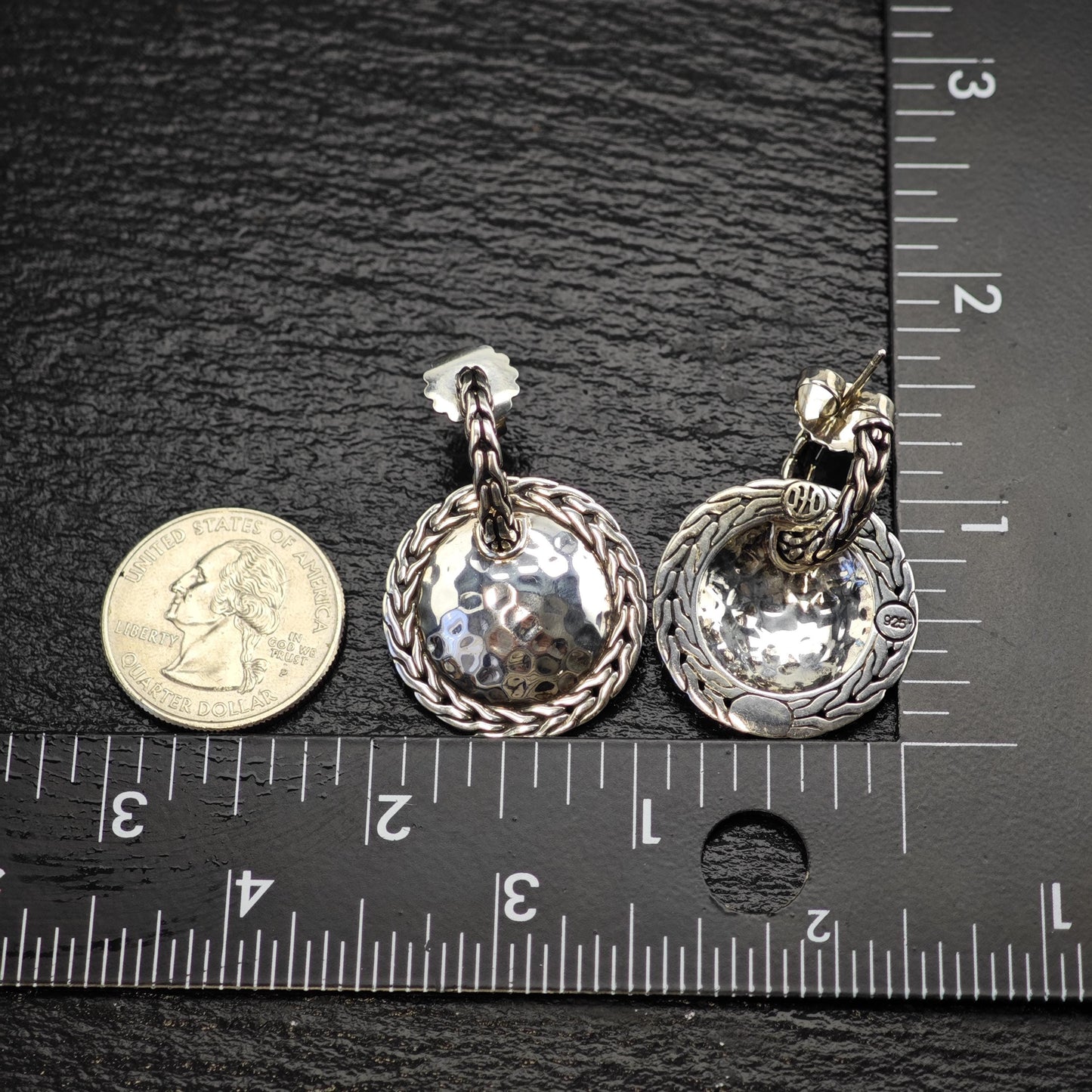 Vintage John Hardy Hammered Shield Stud Sterling Silver Earrings ER3189