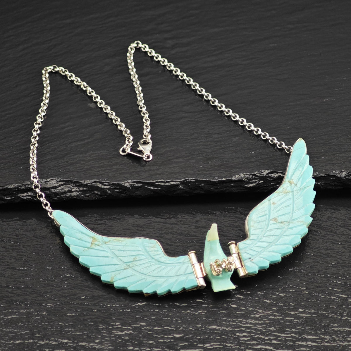 Vintage Navajo Carved Turquoise Eagle Pendant Necklace N2786