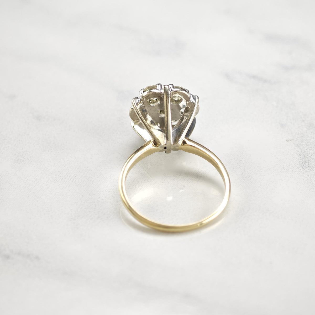 1cttw Diamond Cluster Tall Shoulder 10K Gold Ring Sz 4 1/4 R6773