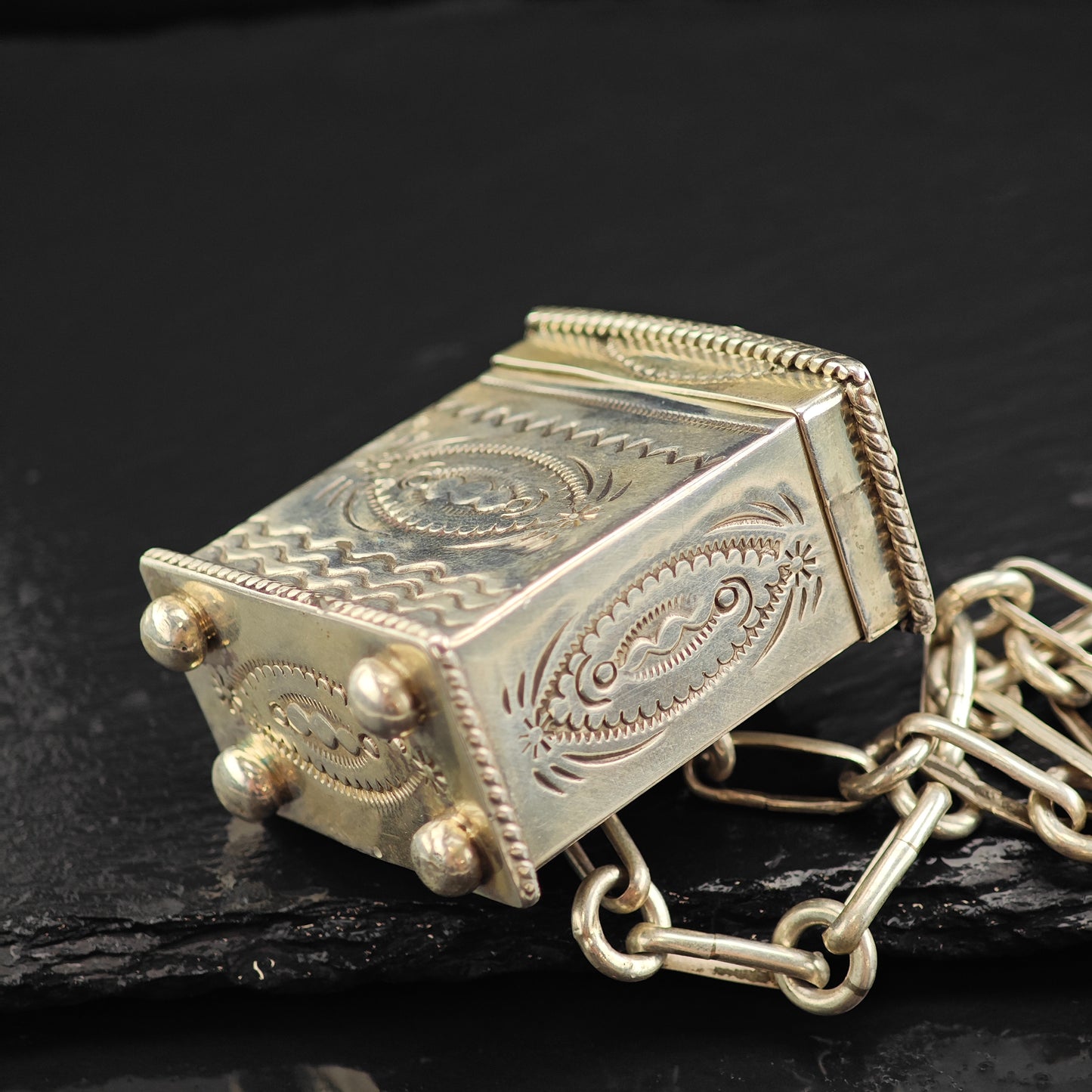Ben Begay Trinket Box, Stamped Sterling Silver, Feather Necklace N1630