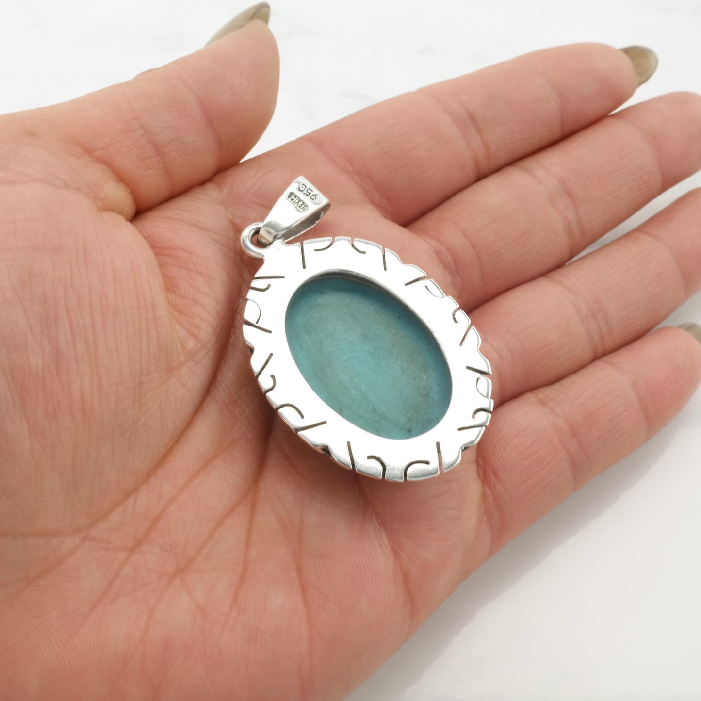 Sw Block Turquoise Oval Sterling Silver Pendant P2652
