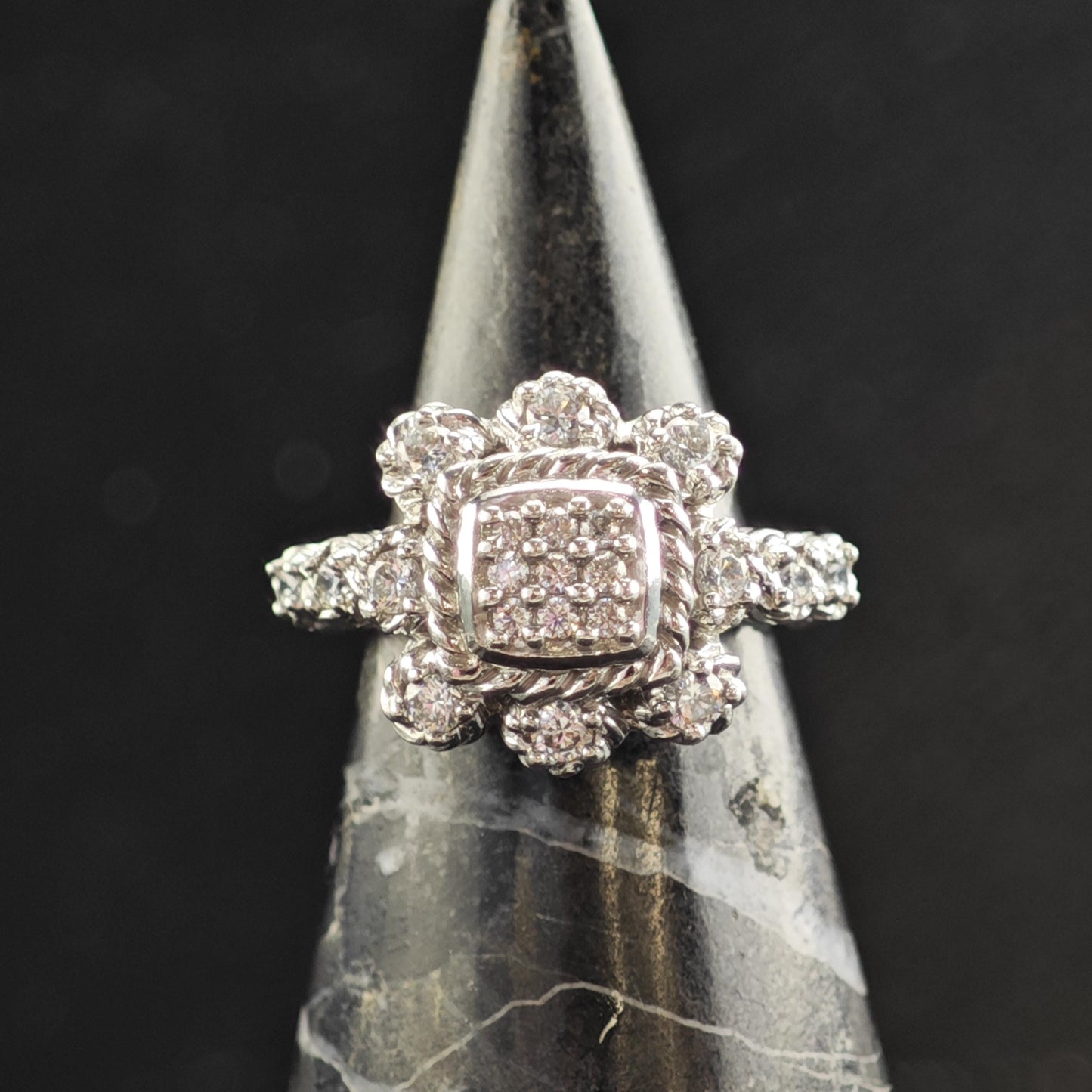 Vintage Judith Ripka CZ Square Design Sterling Silver Ring Sz 6 R6570