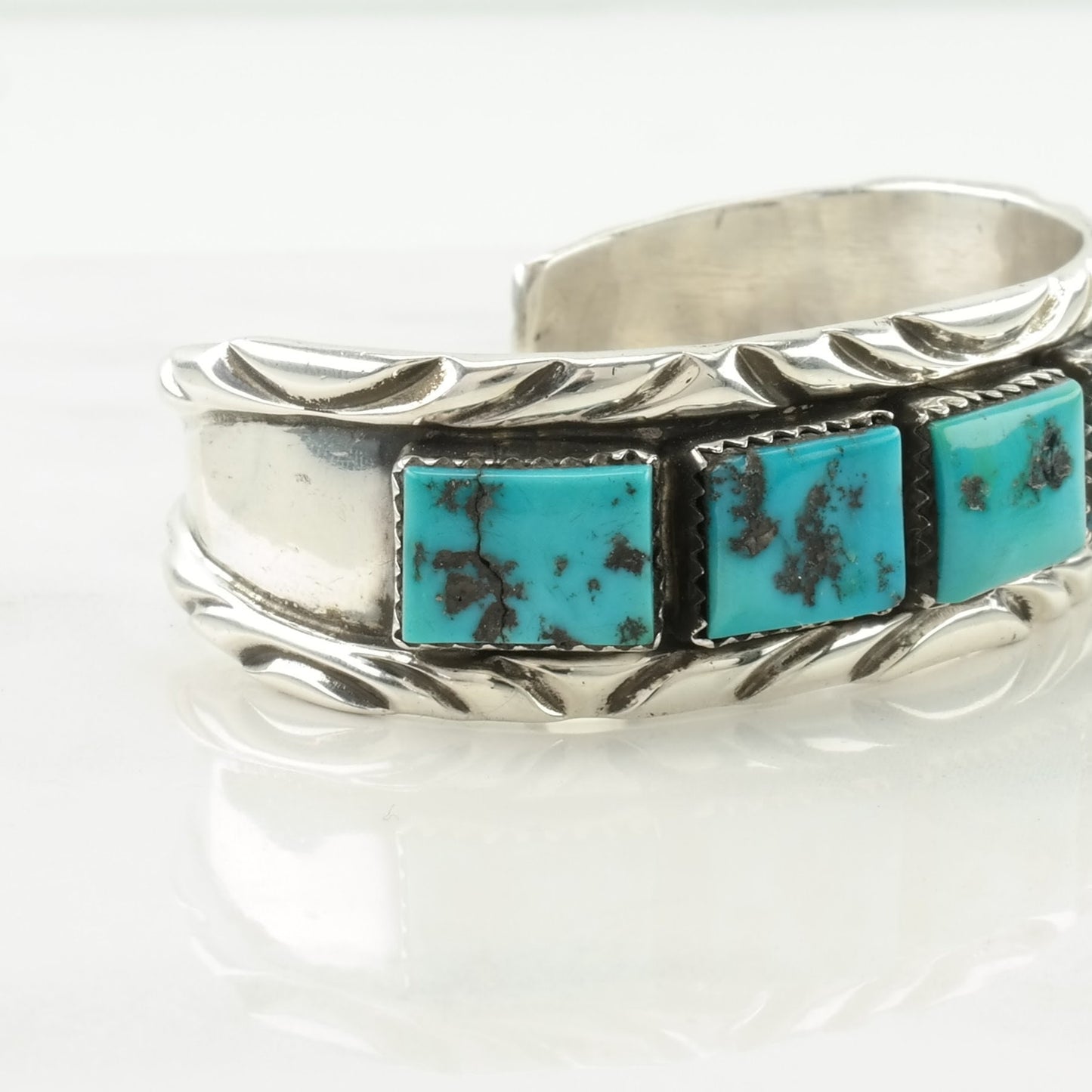 Vintage Native American Sterling Silver Cuff Bracelet Blue Turquoise 5 Stone