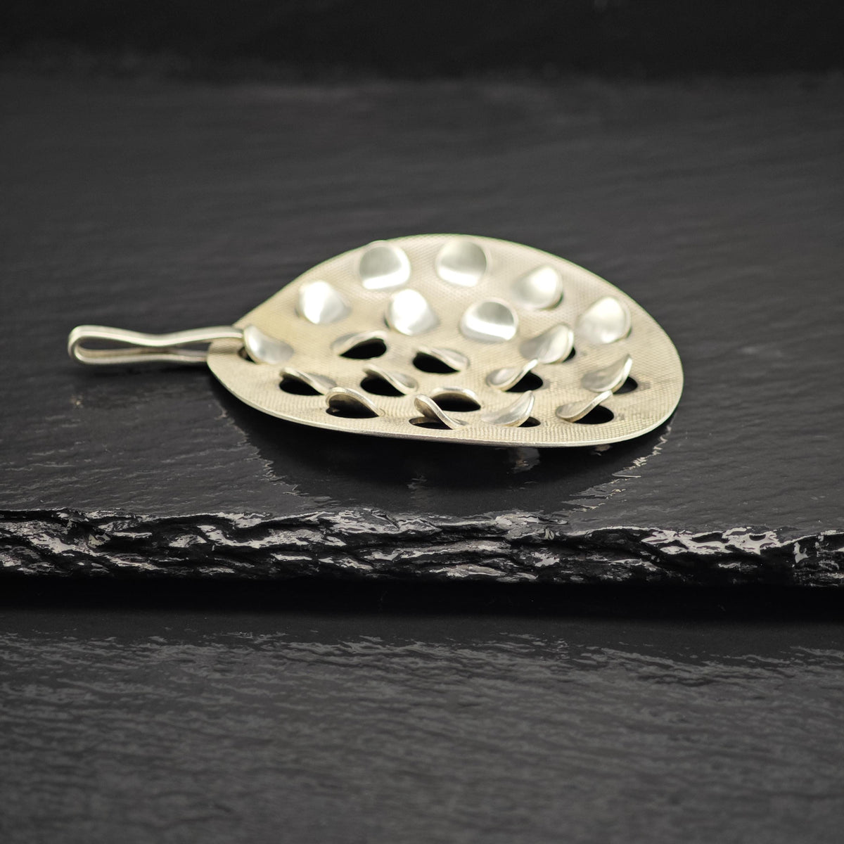 Modernist Circular Sterling Silver Pendant P3118