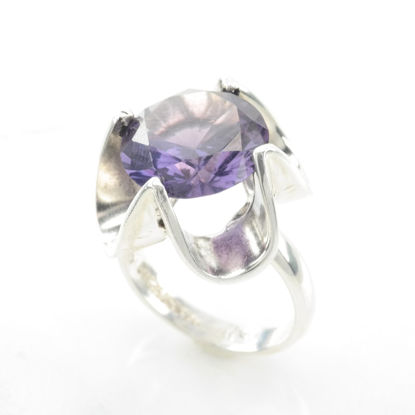 Sterling Silver Ring Lab Corundum Floral Purple Sz5 1/2 R5469