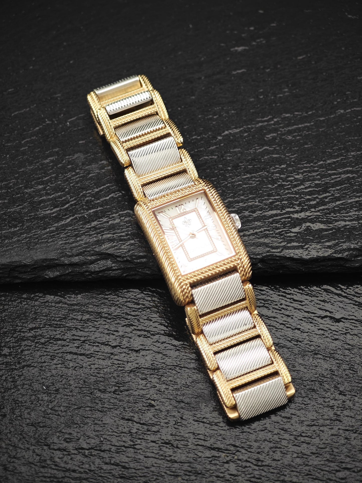 Judith Ripka MOP Dial, Japan Movement Stainless Steel Watch MISC0293