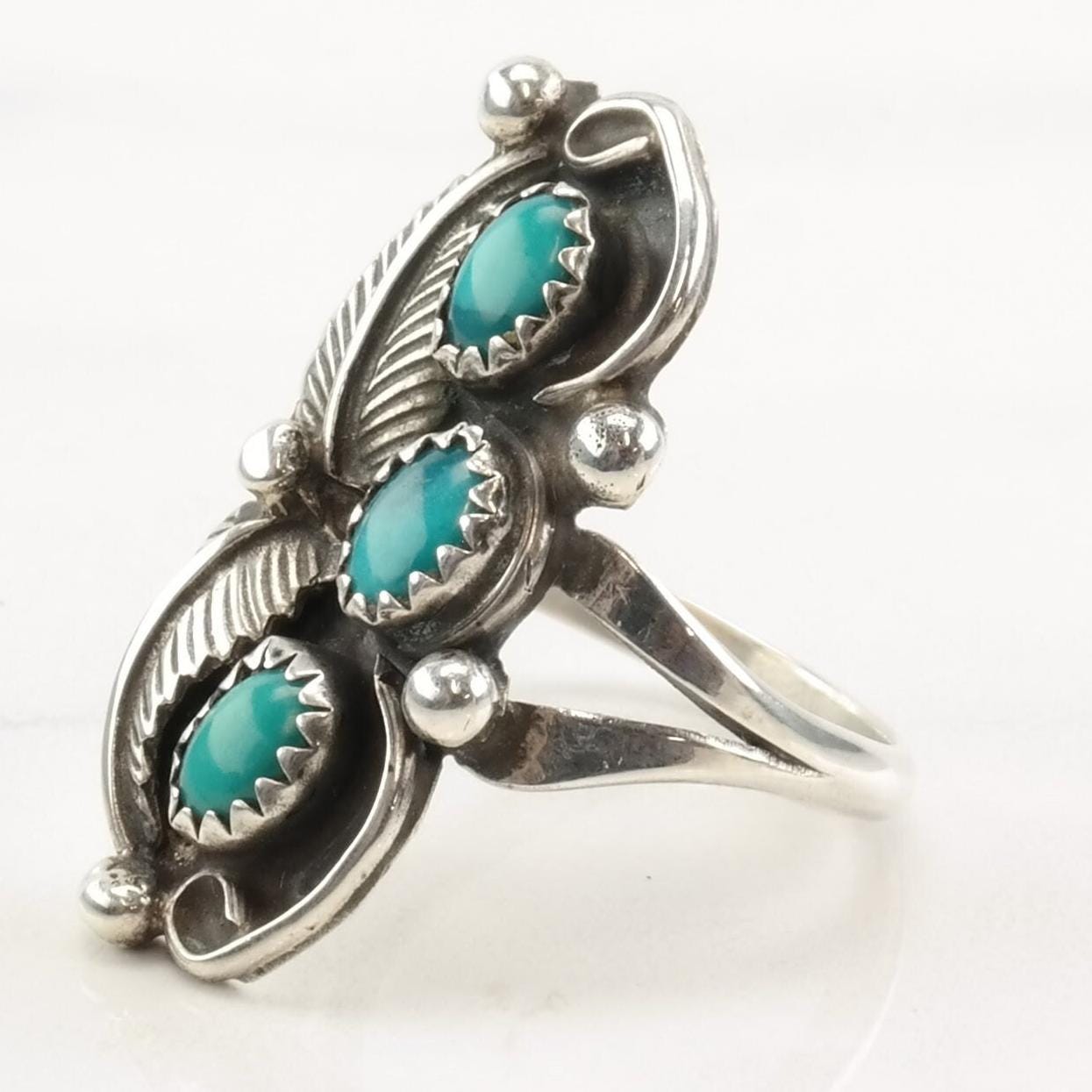 Vintage Native American Silver Ring Turquoise Leaf Sterling Size 8 1/4