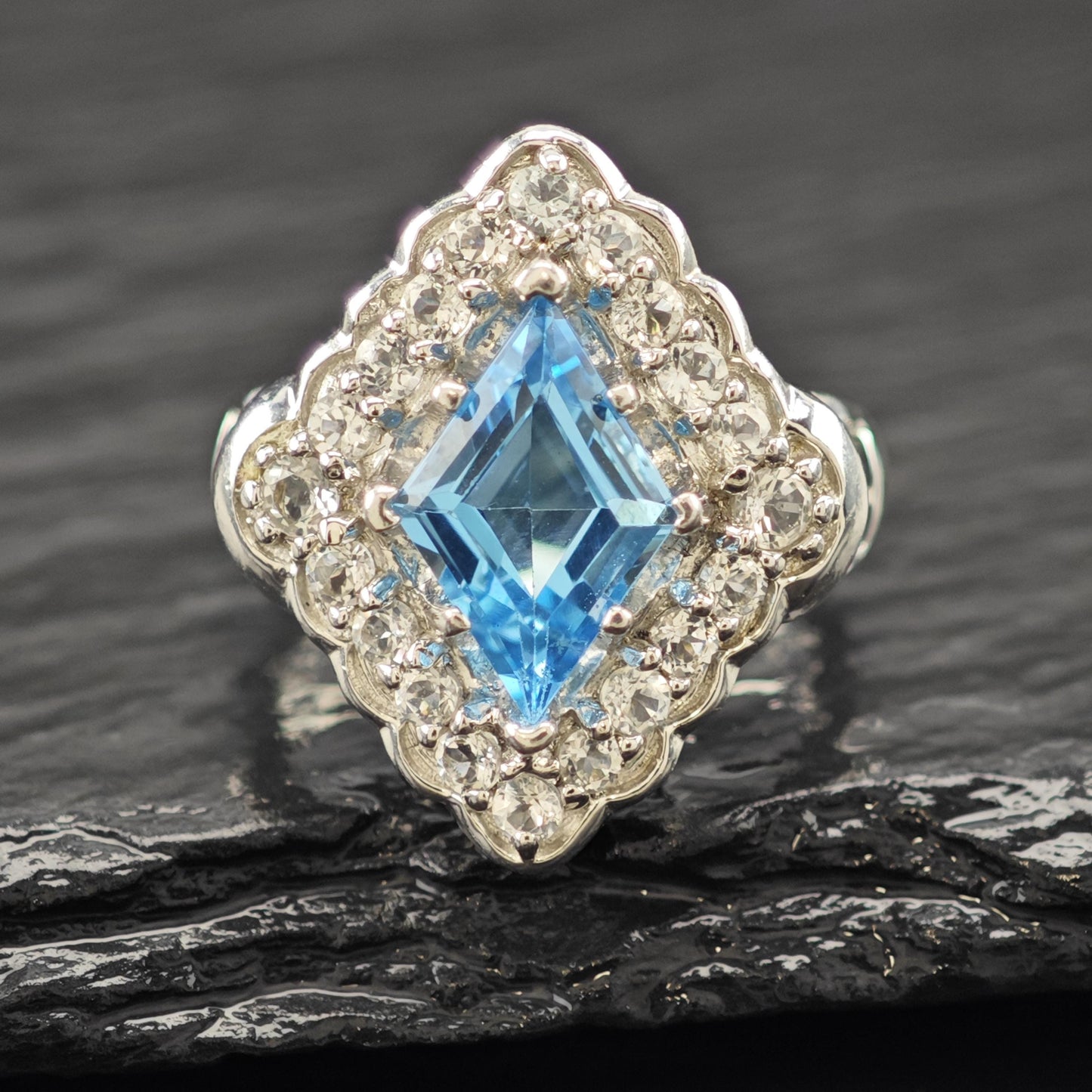 Topaz Statement Ring Sterling Silver Sz 6 1/4 R6096
