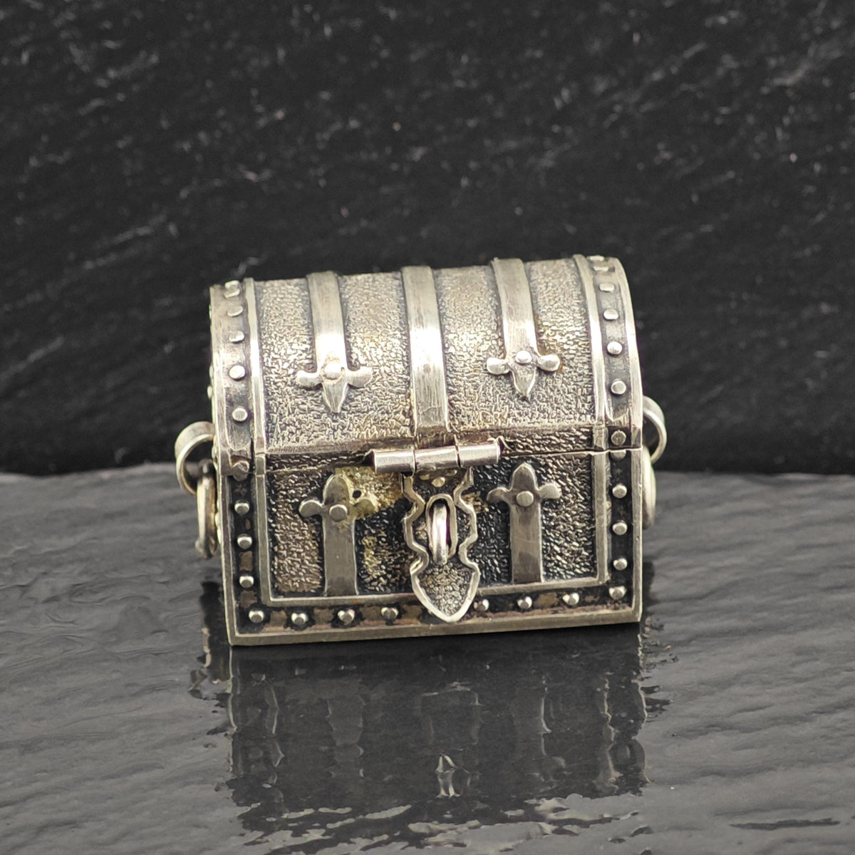 Vintage Sterling Silver Trinket Treasure Chest MISC0409