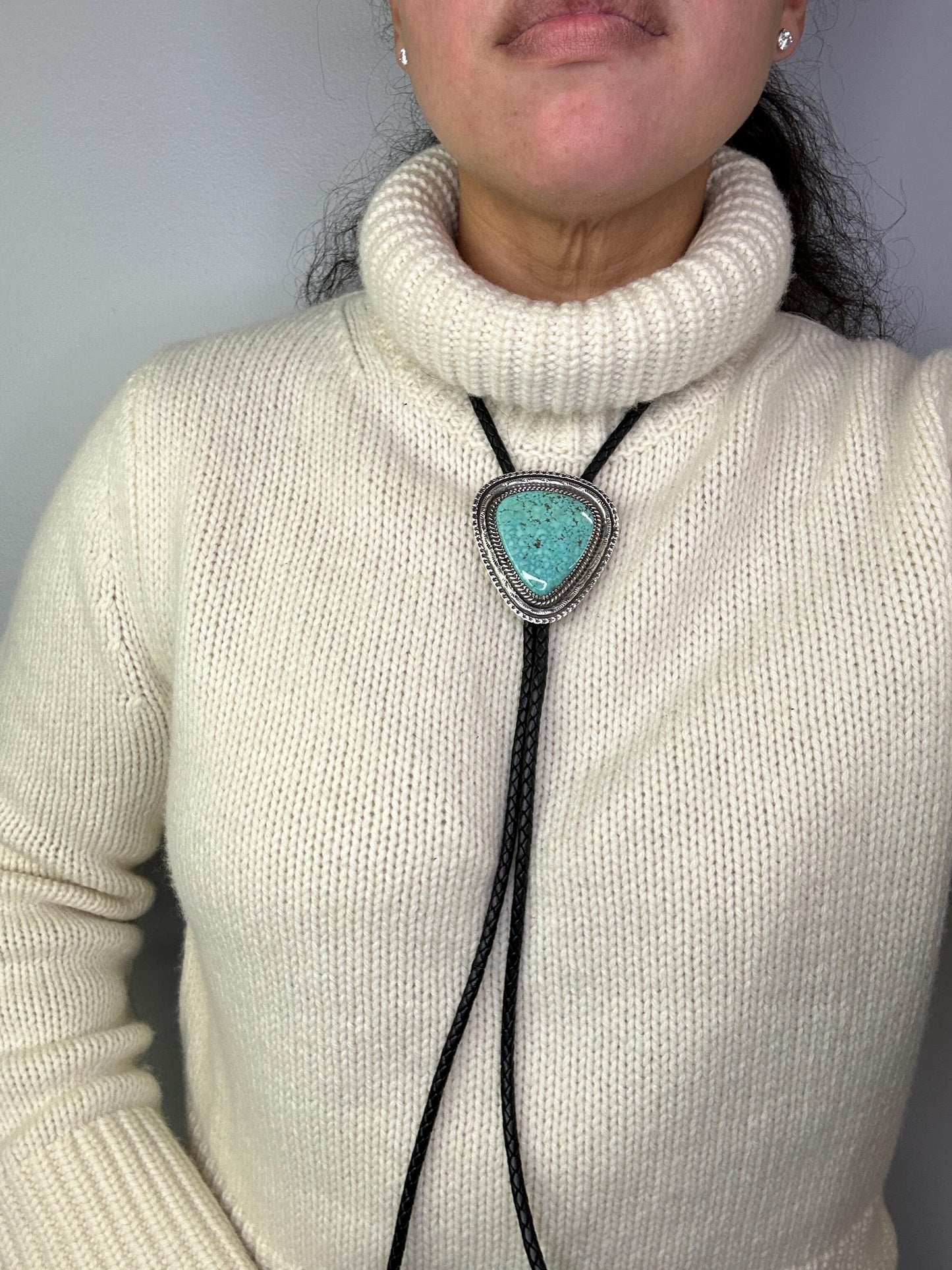 Native Sterling Silver & Kingman Turquoise Bolo Tie, Ca. 1970s N2348